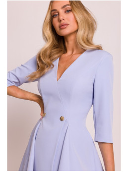 M848 Lengva, platėjanti mini suknelė - šviesiai mėlyna