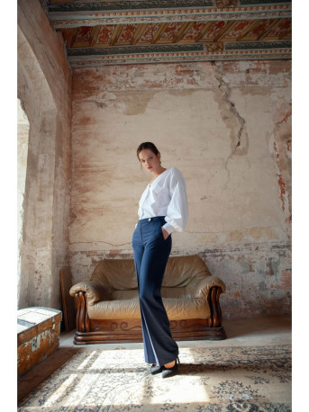 K114 Classic straight-leg trousers - navy blue