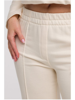 B296 Plačios kelnės su priekinėmis siūlėmis - vanilla