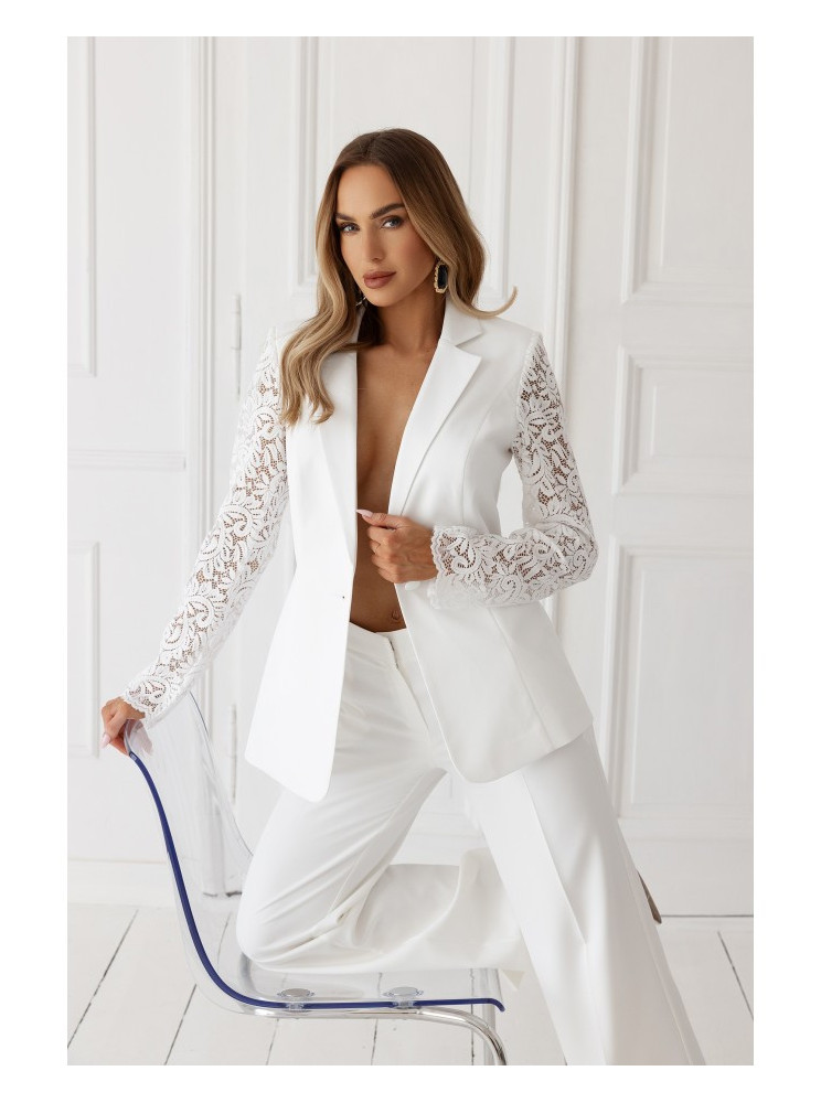 M865 Viengubas švarkas su nėrinių detalėmis - nebalinta