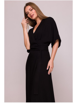 S406 Viskozinė suknelė-siaučiamas maksi ilgio modelis - juoda