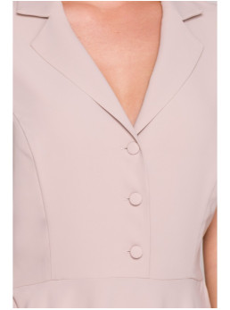 S409 Priglundanti ir platėjanti marškinių tipo suknelė - smėlio