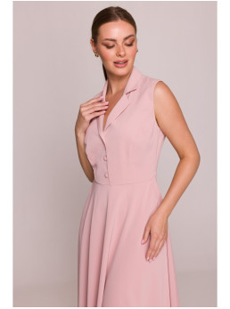 S409 Prigludusi ir platėjanti marškinių tipo suknelė - pudros