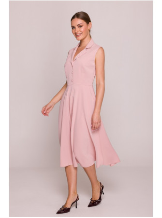 S409 Prigludusi ir platėjanti marškinių tipo suknelė - pudros