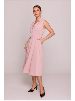 S409 Prigludusi ir platėjanti marškinių tipo suknelė - pudros