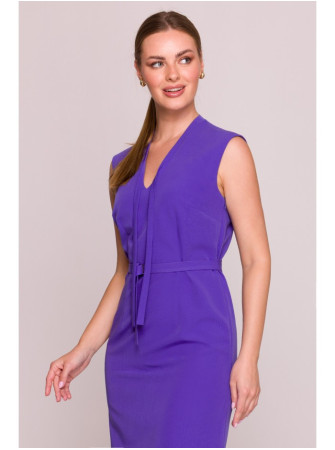 S410 A silueto suknelė su V formos iškirpte ir raišteliais - violetinė