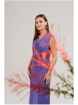 S410 A silueto suknelė su V formos iškirpte ir raišteliais - violetinė