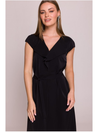 S411 Besiūlė suknelė su raukiniu prie kaklo - juoda