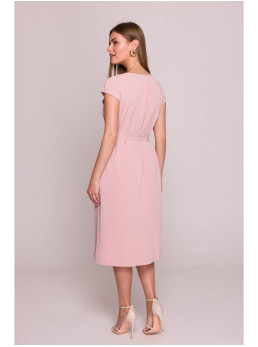 S411 Besi rankovių suknelė su raukiniu - pudros