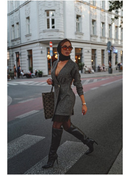 M871 Tvido suknelė-siaučiamas modelis - juoda