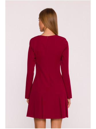 M872 Siaurėjanti suknelė su klostėmis - kaštoninė