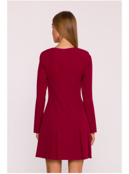 M872 Siaurėjanti suknelė su klostėmis - kaštoninė