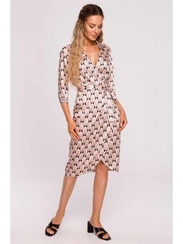 M668 Wrap dress with print - model 3