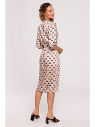 M668 Wrap dress with print - model 3