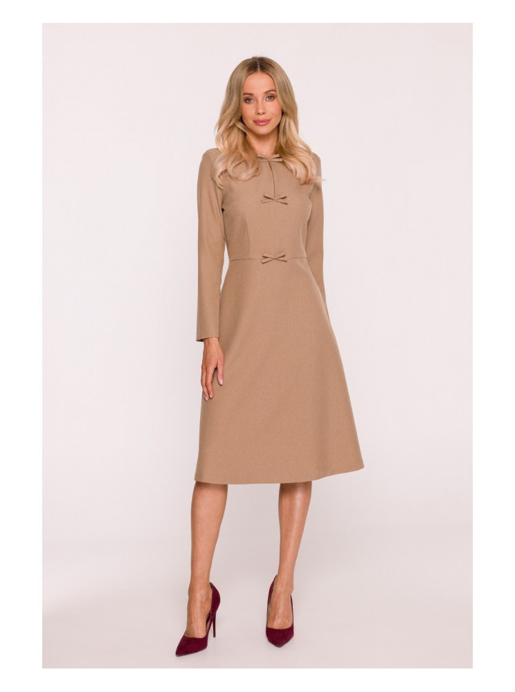 S413 Siaura suknelė su kaspinėliais - smėlio