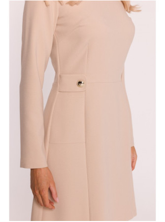 S419 Sukinė su dekoratyvinėmis sagomis ties juosmeniu - smėlio