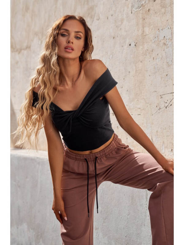 M680 Sleeveless top with knotted neckline - black