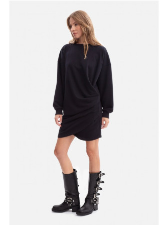 B298 Megzta suknelė su klostėmis šone - juoda