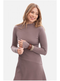 B299 Dryžuota midi suknelė asimetrišku liemeniu - cocoa