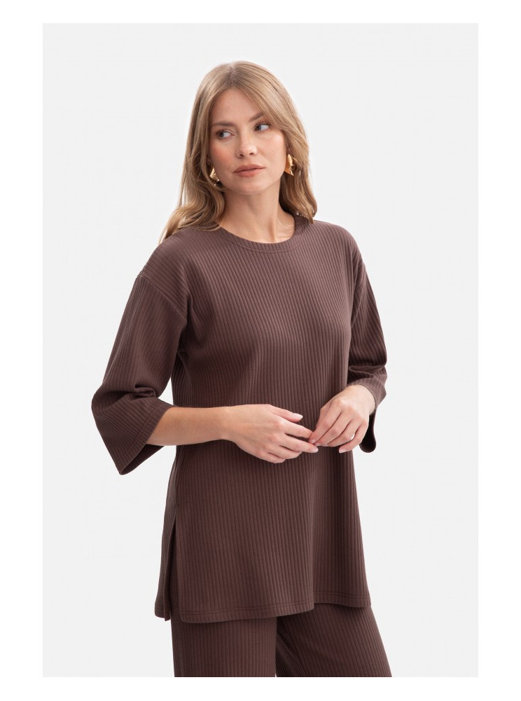 B301 Riešutinės spalvos trikotažinis viršus - ruda