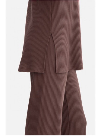 B301 Riešutinės spalvos trikotažinis viršus - ruda