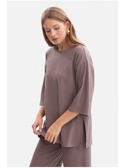 B301 Riešutinės spalvos megztinis - cocoa