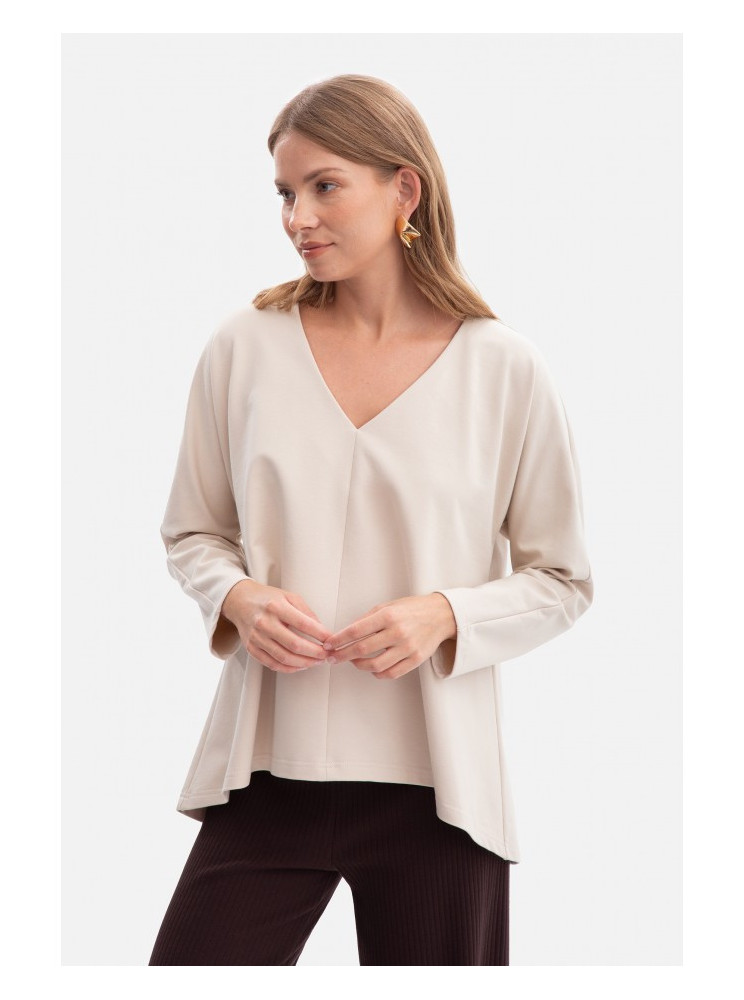 B304 Megztas palaidinės tipo džemperis V formos iškirpte - smėlio