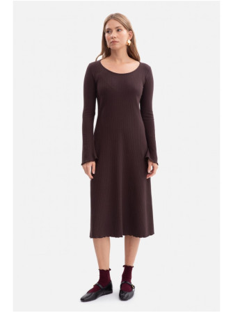 B308 Rievėto trikotažo midi suknelė - dark chocolate