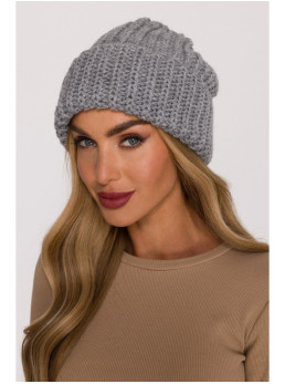 M895 Riešutinė kepurė - pilka