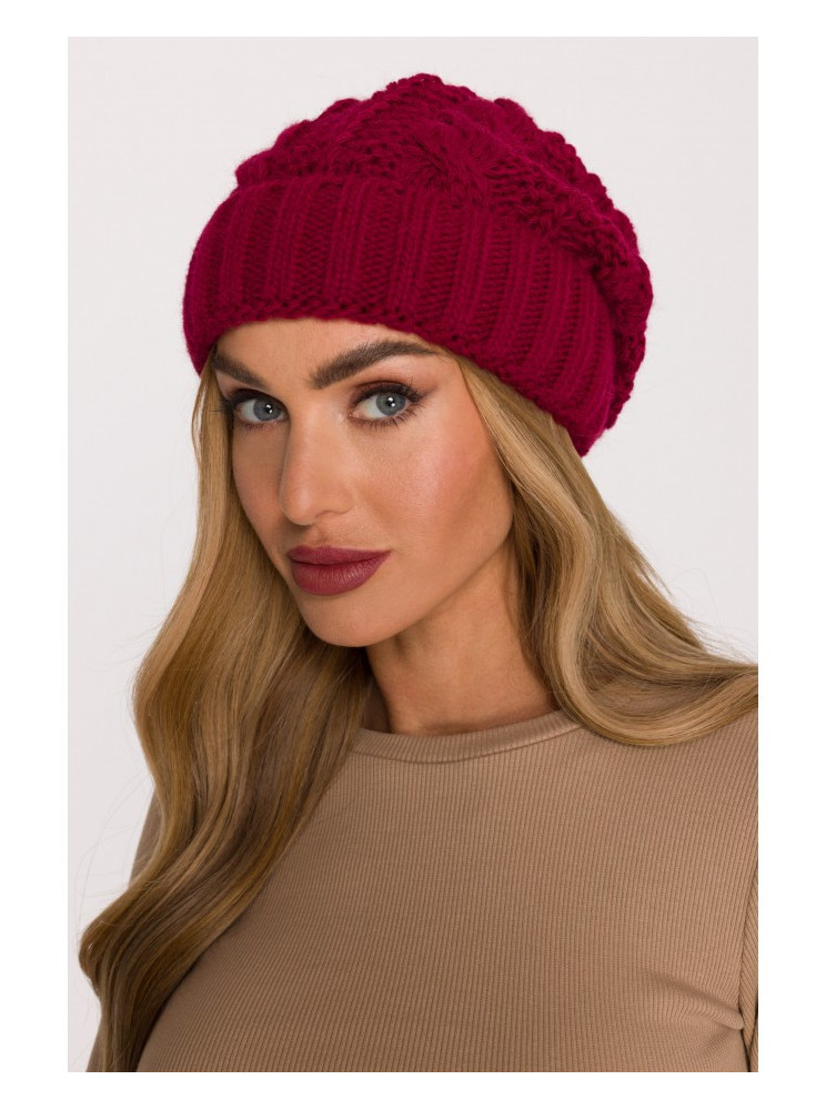 M897 Raštuota kepurė su pynėmis - kaštoninė