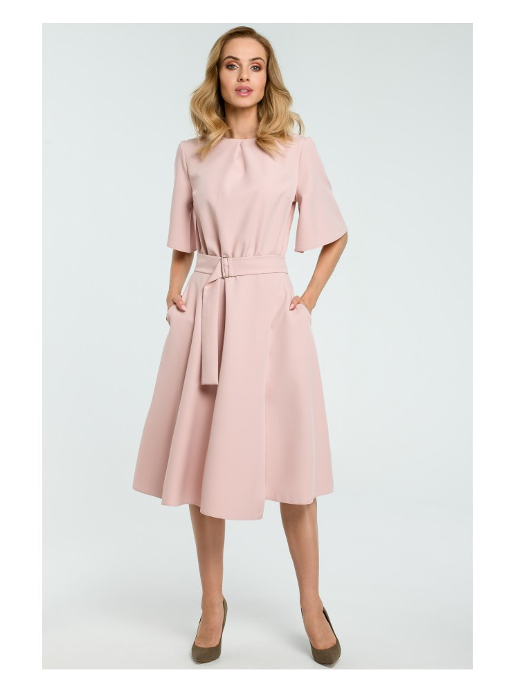 M396 Pudros spalvos suknelė - pudros