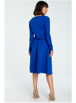 B087 Prigludusi ir platėjanti midi suknelė - karališka mėlyna