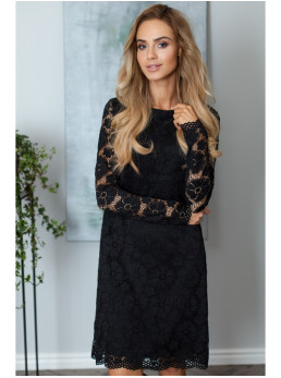 M406 A formos nėriniuota suknelė ilgomis rankovėmis - juoda