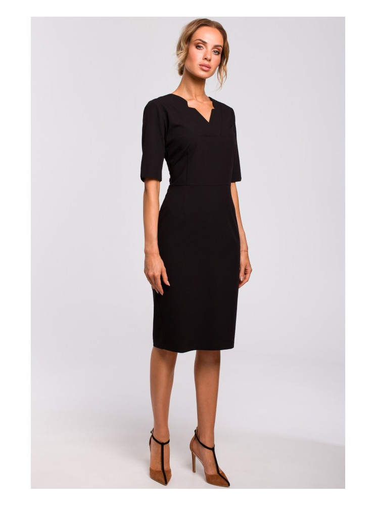 M455 Suknelė V formos iškirpte - juoda
