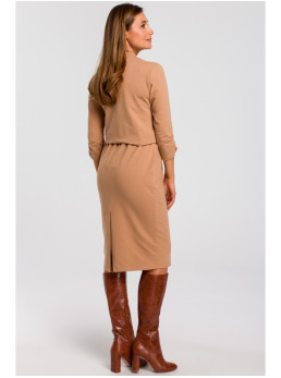 S194 Megzta suknelė su V formos iškirpte - kapučino