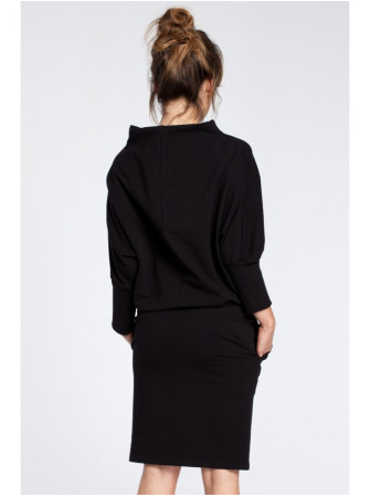 B032 Suknelė kimono rankovėmis - juoda