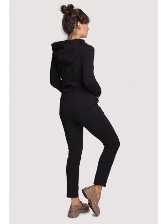 B243 Straight leg trousers leg with eyelets - black