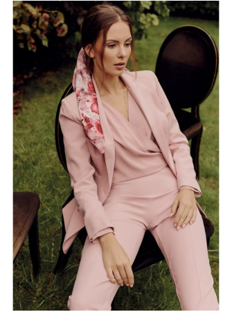 .K036 Krepinis švarkas su viena saga - crepe pink