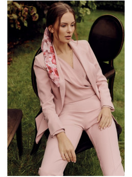 .K036 Krepinis švarkas su viena saga - crepe pink