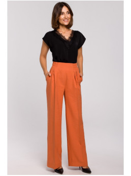 S206 Berankovė palaidinė nėriniuota iškirpte - juoda