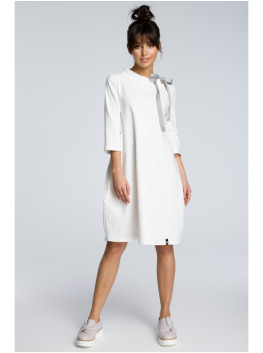B070 Oversized dress with a tie tape detail - ecru