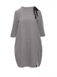 B070 Oversized dress with a tie tape detail - grey