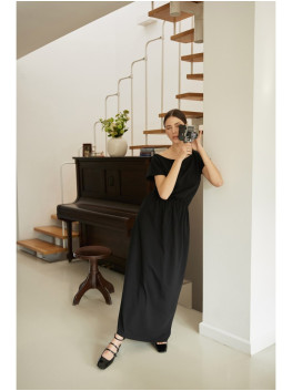 B264 Maxi dress with elasticated waist - black
