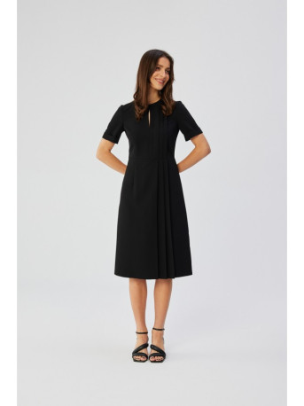 S361 Shift dress with pleats on the side - black