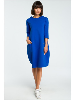 B083 Oversized dress with a front pocket - royal blue