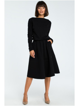 B087 Dress fit and flare midi - black