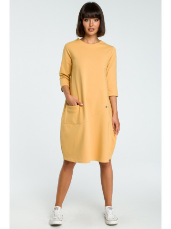 B083 Oversized dress with a front pocket - yellow