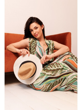 B283 Maxi print dress - model 4