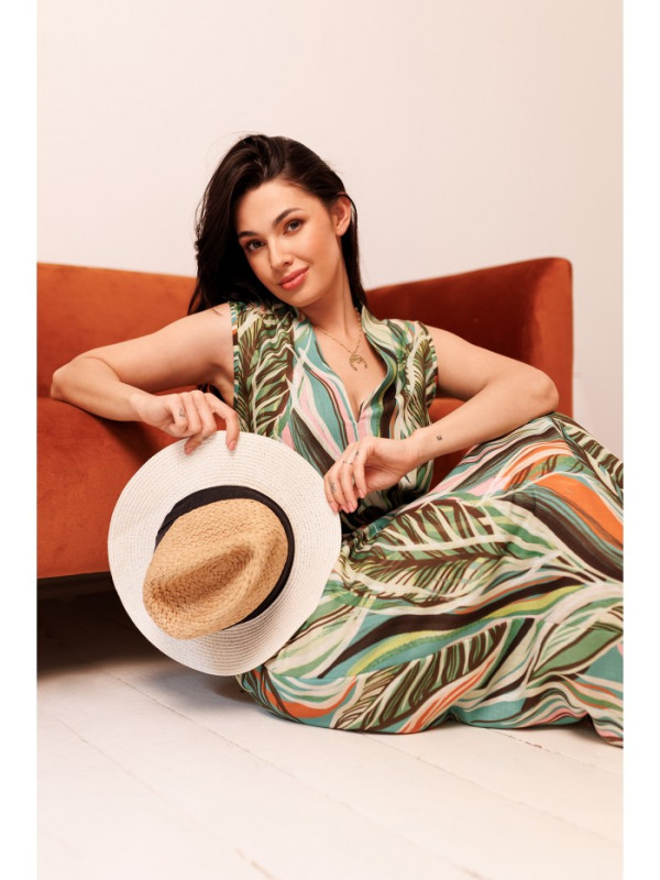 B283 Maxi print dress - model 4