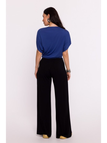 B287 Viscose top with an off-shoulder neckline - blue